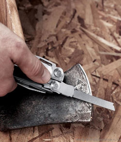 Мультитул Surge (18 опций в одном)