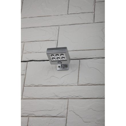 Светильник уличный ЭРА ERAFS024-07 настенный с датчиком движения c выносной солнечной батареей 6LED 150lm