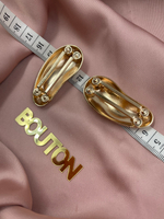 Пряжка-брошь неровной формы для купальника золотистая