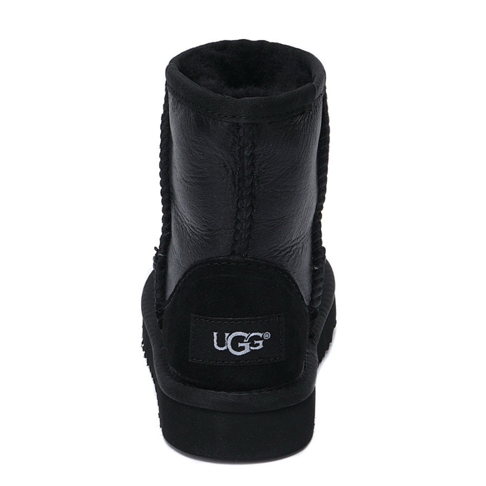 UGG Kids Classic Short Metallic Black