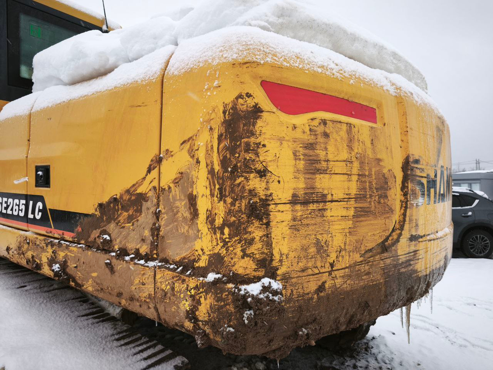 SHANTUI SE* Экскаватор SE265LC (Дизельный, 6,7 л, 204 л.с., АТ)