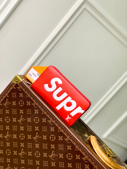 Louis Vuitton Zippy Wallet