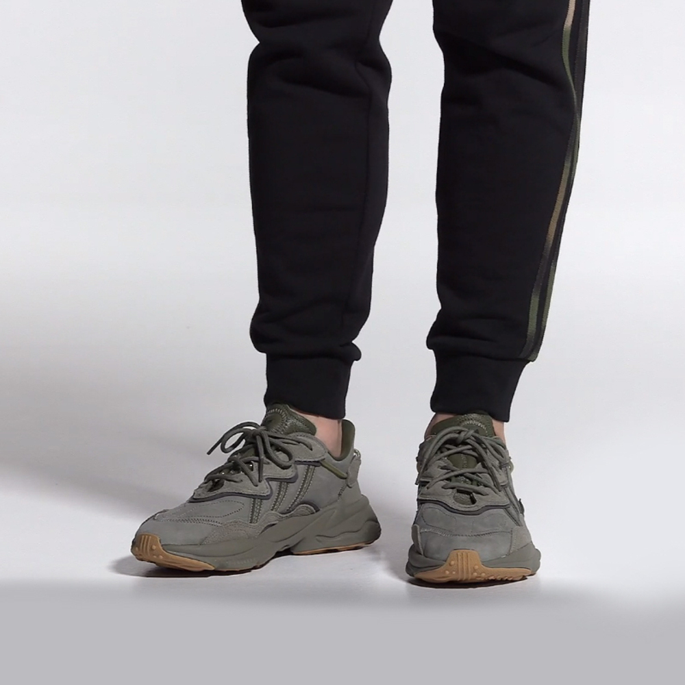 Кроссовки Adidas Originals Ozweego Trace Cargo