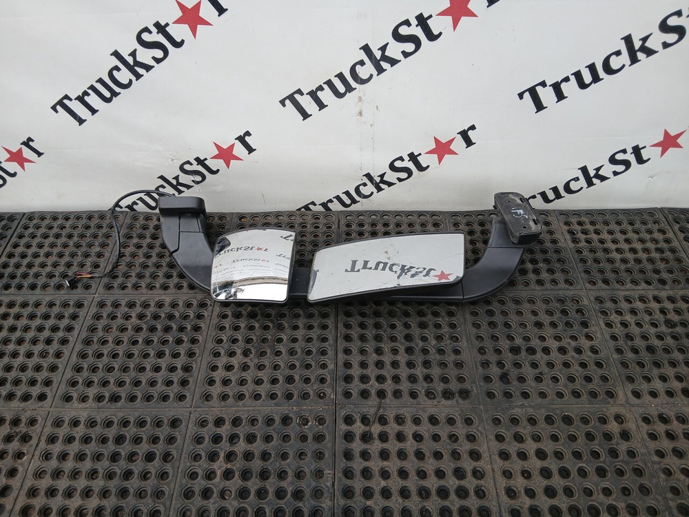 Зеркало заднего вида боковое правое 2023г.