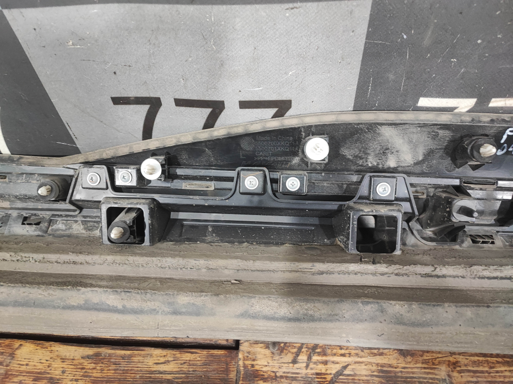 Накладка двери задней левой Haval F7 1, F7x 1 22-24 Б/У Оригинал 5500700XKQ11A