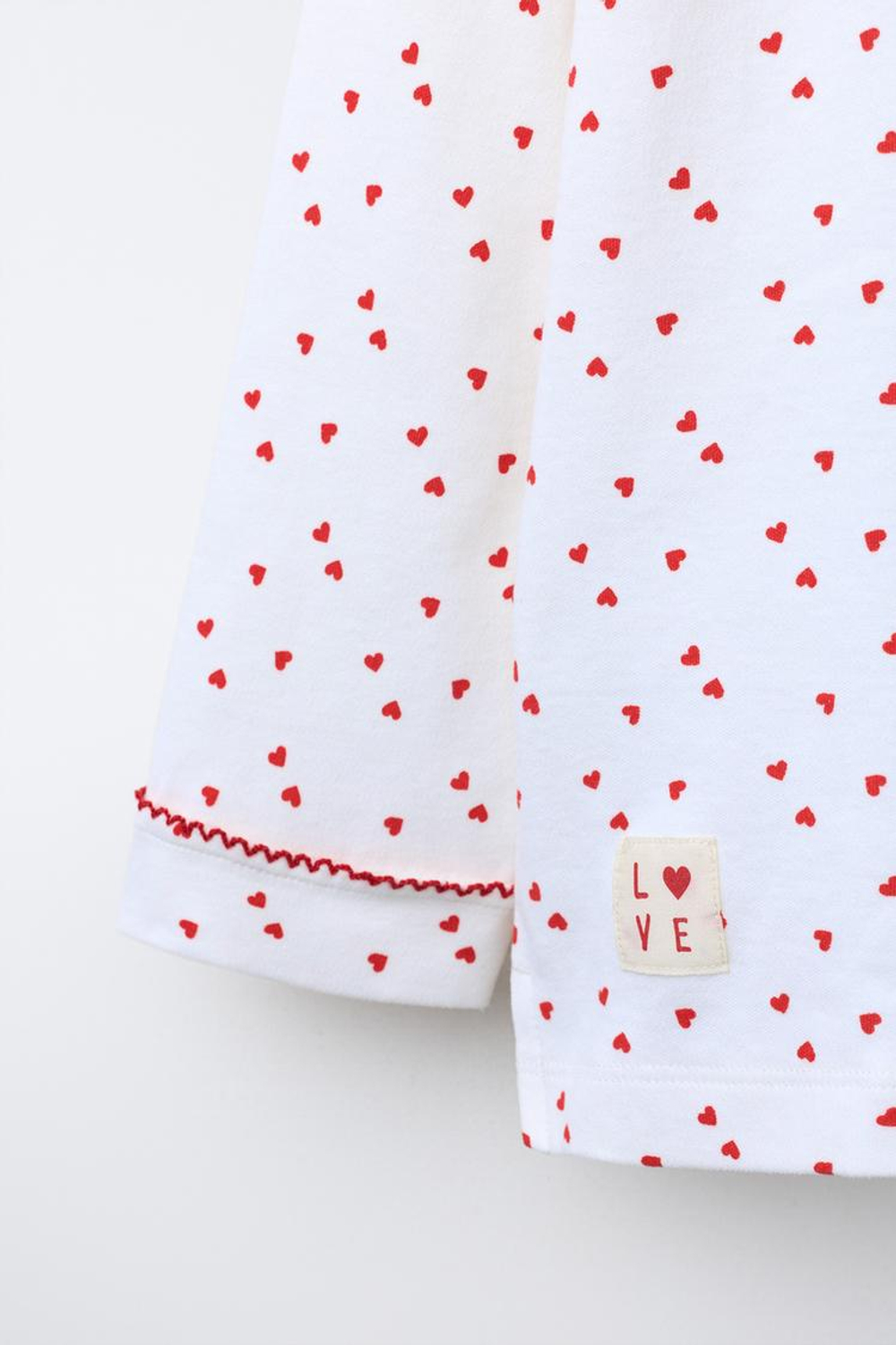 ZARA ПИЖАМА С ПРИНТОМ «СЕРДЦА», ЭКРЮ
