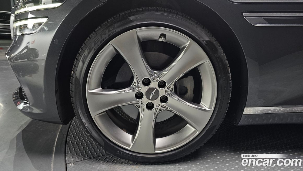 Genesis G80 (RG3) Бензин 2.5 Turbo AWD (06.2020)