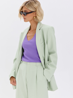 Топ-лапша под пиджак с глубоким V-вырезом