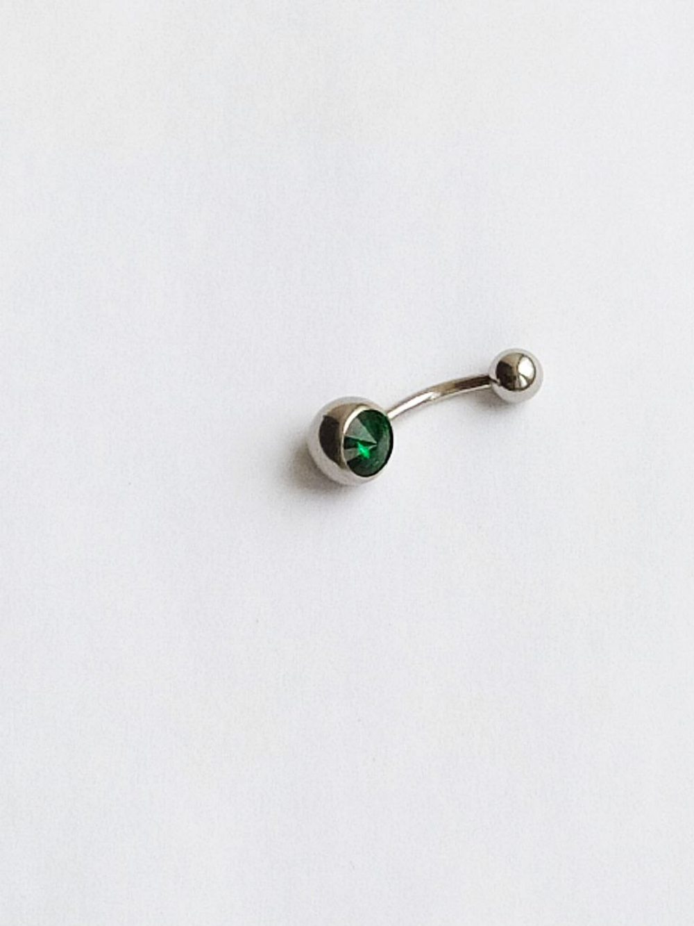 Банан для пупка, 1,6 х 10 мм, с камнем-конусом, зеленый