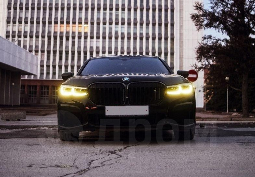 BMW 7-Series, 2019