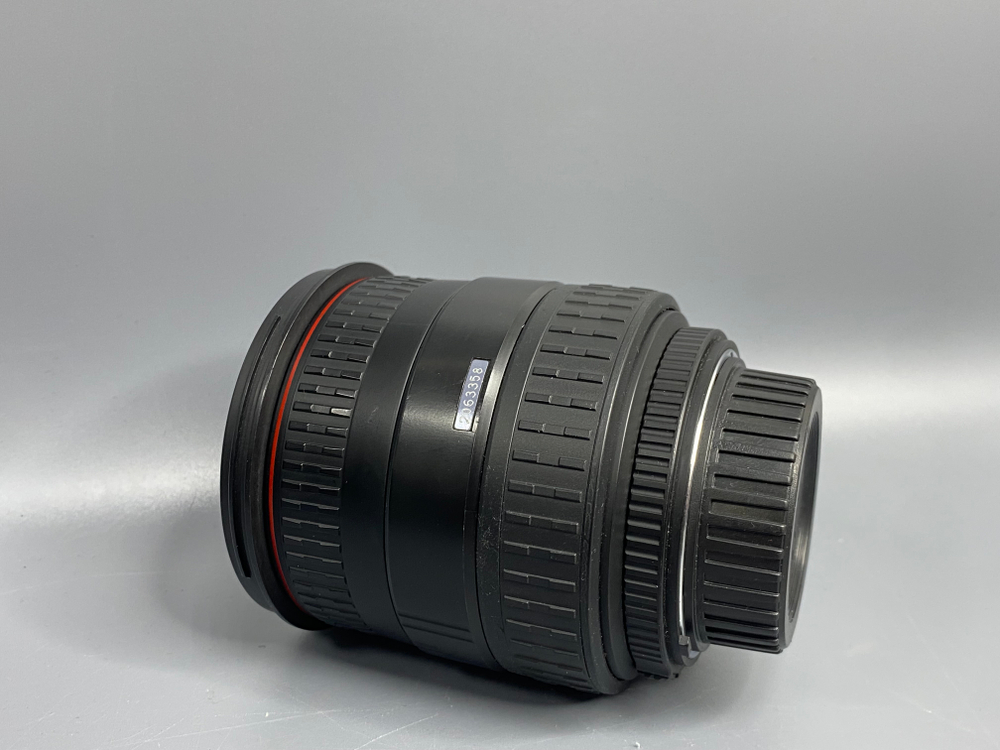 Sigma 28-200mm Nikon F грибок под линзой