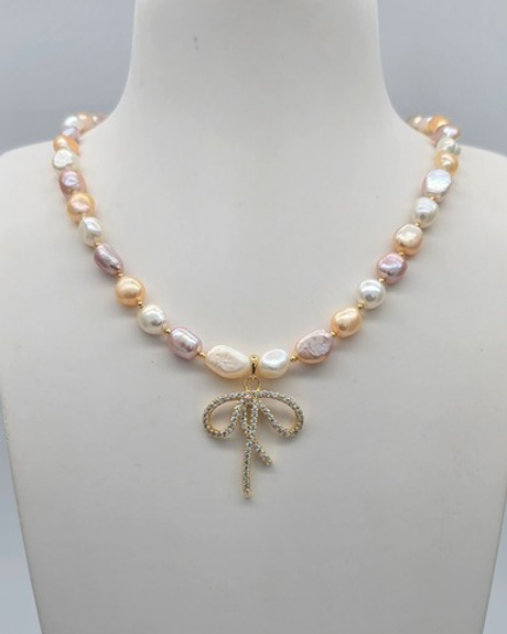 91003022 Колье Selena Pearls