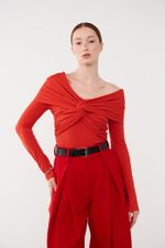 ТОП-БОДИ С УЗЛОМ, КРАСНЫЙ