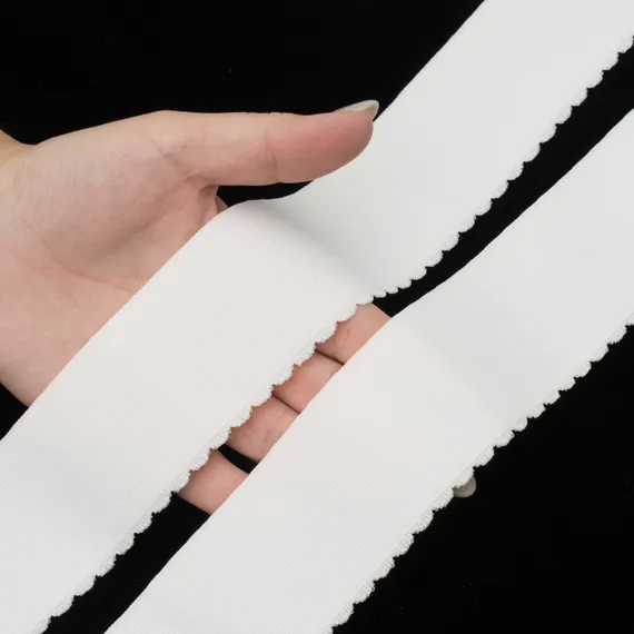 Резинка отделочная молочная 50 мм (цв. 004), 605/50