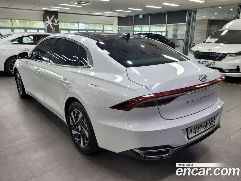 Hyundai The New Grandeur (Azera) IG Hybrid Exclusive (06.2020)