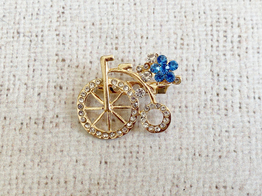 Брошь, р. 3,5х2,7 см