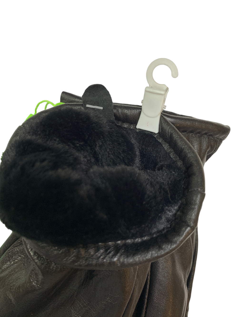 Варежки. Женские. Материал верха: Кожа барана. Подклад: Мех. 5 шт в упаковке.