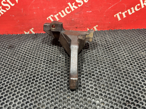 Кронштейн охладителя EGR 2021г.