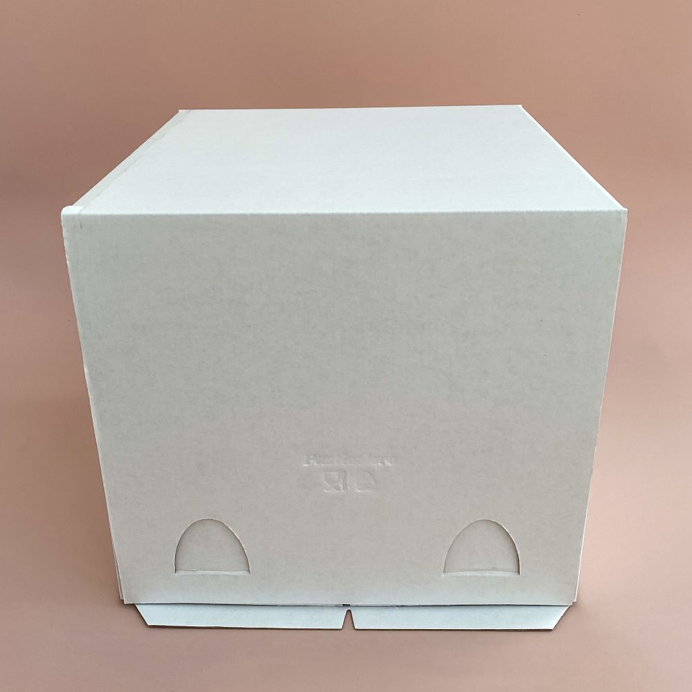 Коробка для торта 24х24х22 см, белая