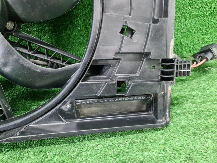 Диффузор с вентилятором VW Golf 7 (2012-2017)