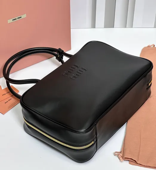 Сумка MIUMIU Beau чёрная