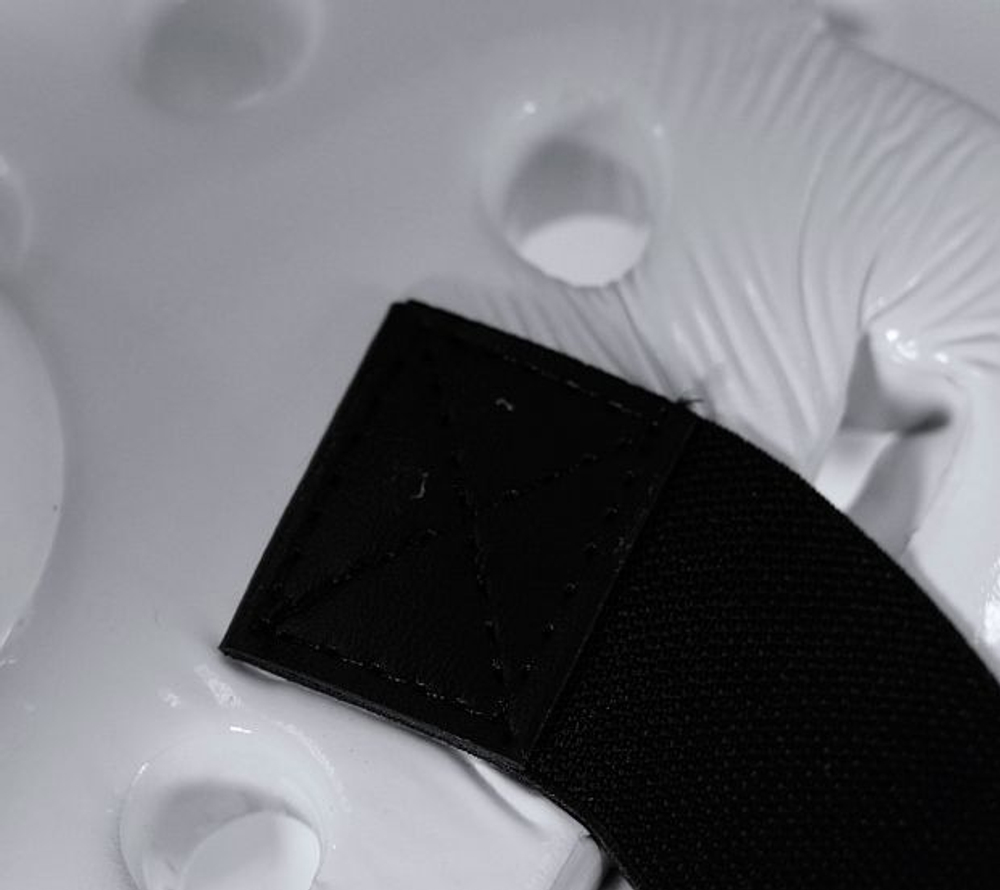 Шлем для тхэквондо Adidas с защитной маской белый