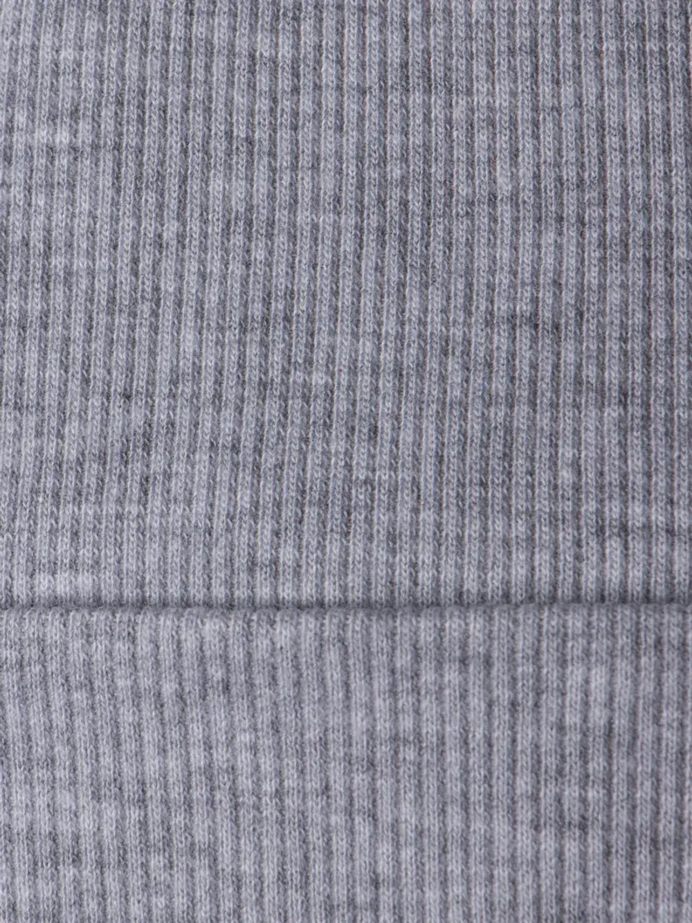 Шапка детская со снудом на осень