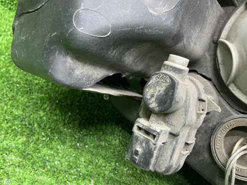 Фара левая Lada Vesta (2015-2022) галоген