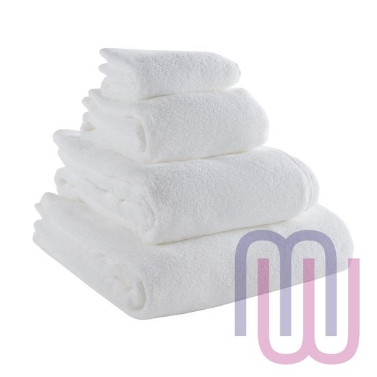 Полотенце банное белого цвета