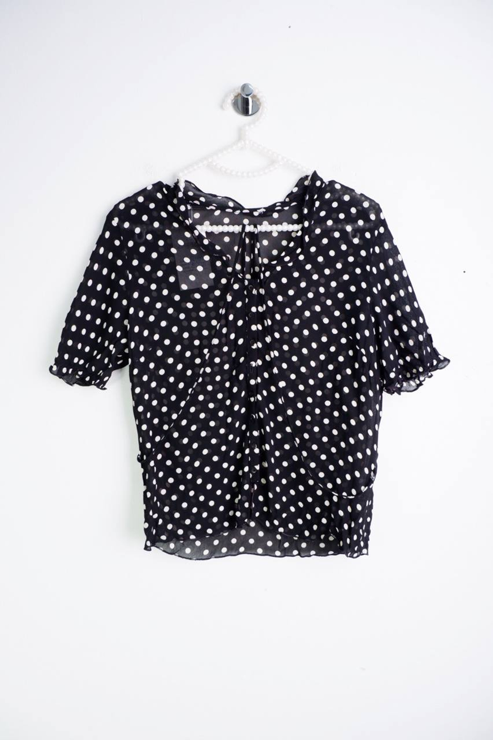 Блузка в модный горох, визуально на 40 размер