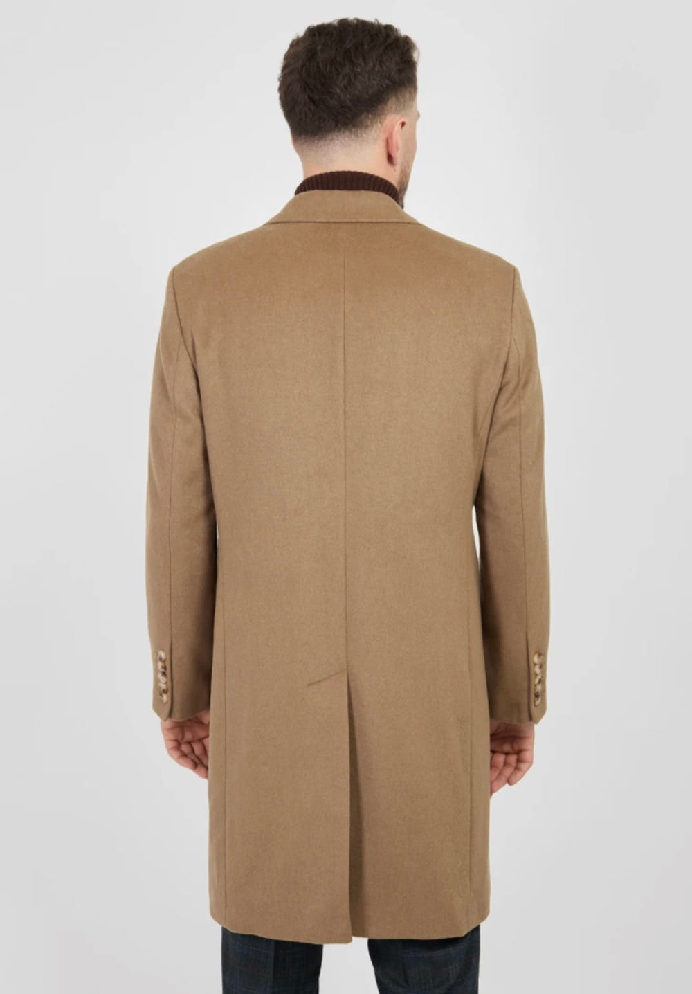 Мужское пальто (песочное) С49