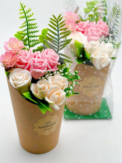 Мини-букет "Весна Крафт" подарок Benefit Soap