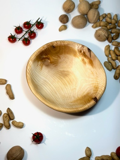 Деревянная чаша диаметр 20-22 см