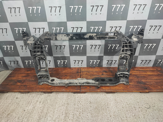 Панель передняя Kia Sportage 4 (QL) 16-22 Б/У Оригинал 64101F1000