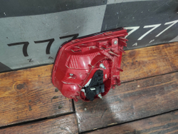 Фонарь задний левый внутренний Volkswagen Tiguan 1 11-18 Б/У Оригинал 5N0945093G