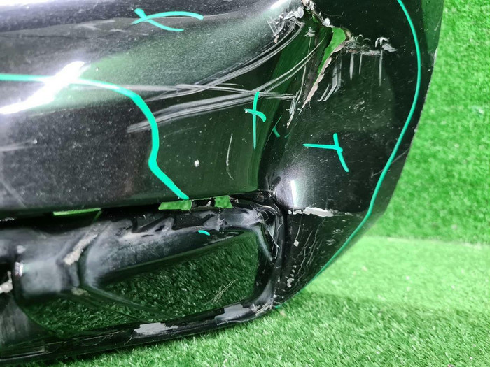 Бампер передний Mercedes GLS X166 (2015-2019) AMG