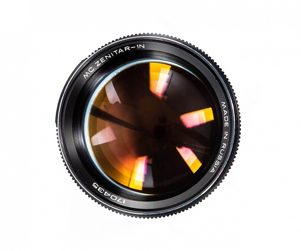 Зенит Зенитар-N 85mm f/1.4 Nikon F
