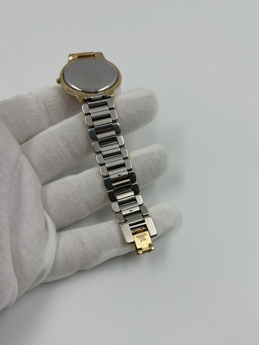 Часы Yves Saint Laurent