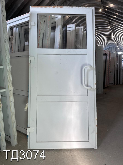 Дверь пластиковая входная Б/У 2040(в) x 960(ш)