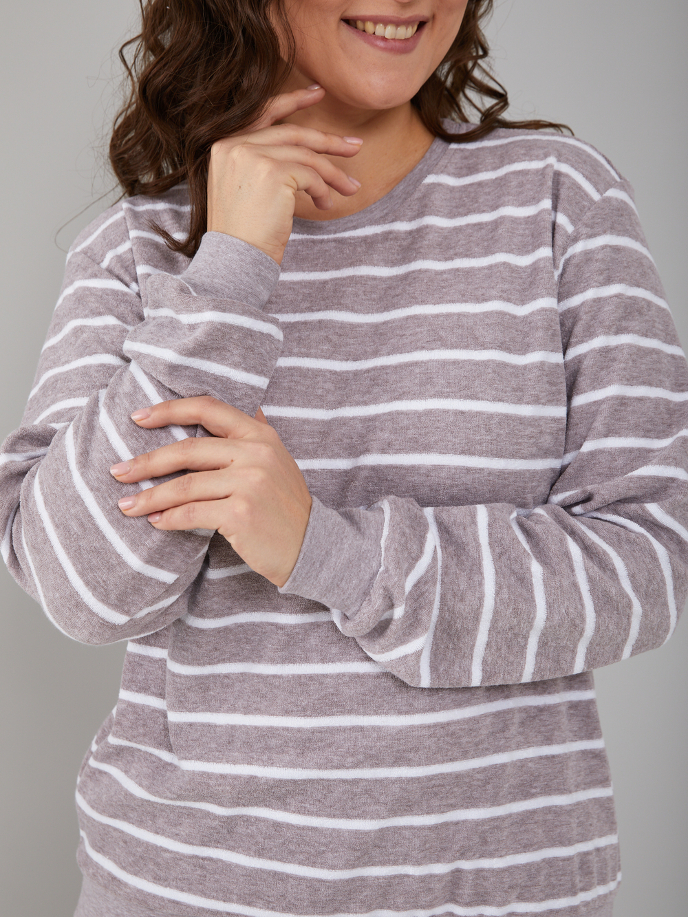 Костюм с брюками КБм-590/бежевый-полоса