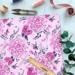 Ткань поплин крупные нежные георгины на розовом фоне