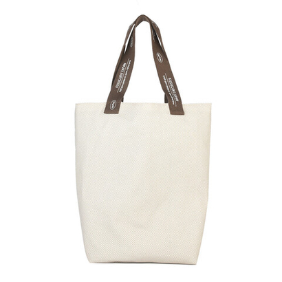 Вместительная сумка шоппер (тоут) с кошкой MATILDAsan, на кнопке, светлый песок/салатовый, 25-8029-1, KUSUGURU