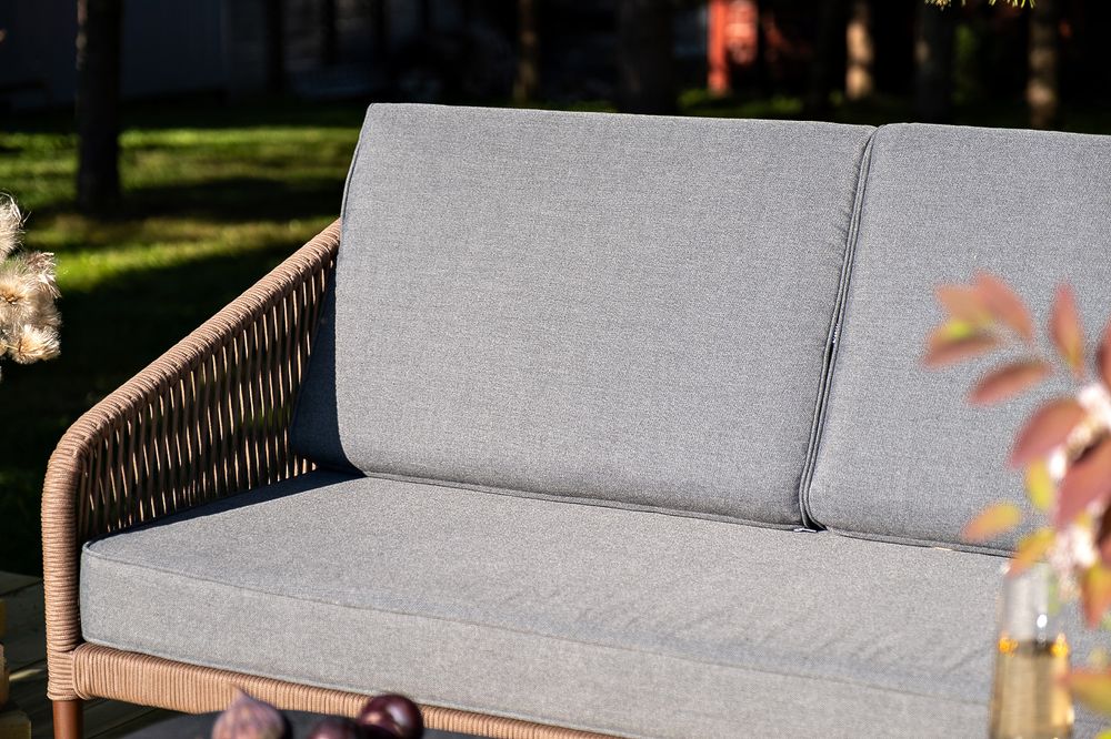 "Канны" лаунж-зона 5-местная из роупа со столом "Верона" (серый гранит), каркас алюминиевый коричневый, роуп коричневый