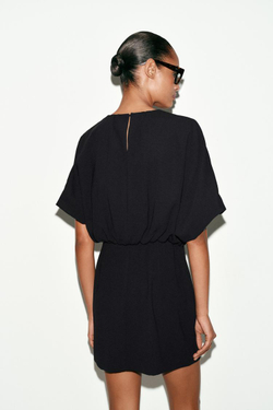 ZARA КОРОТКОЕ ПЛАТЬЕ-БАЛЛОН, ЧЕРНЫЙ