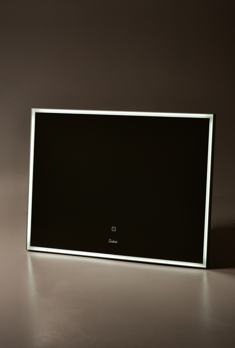 Зеркало SINTESI ARMADIO CROMO 80 с LED-подсветкой  800x600