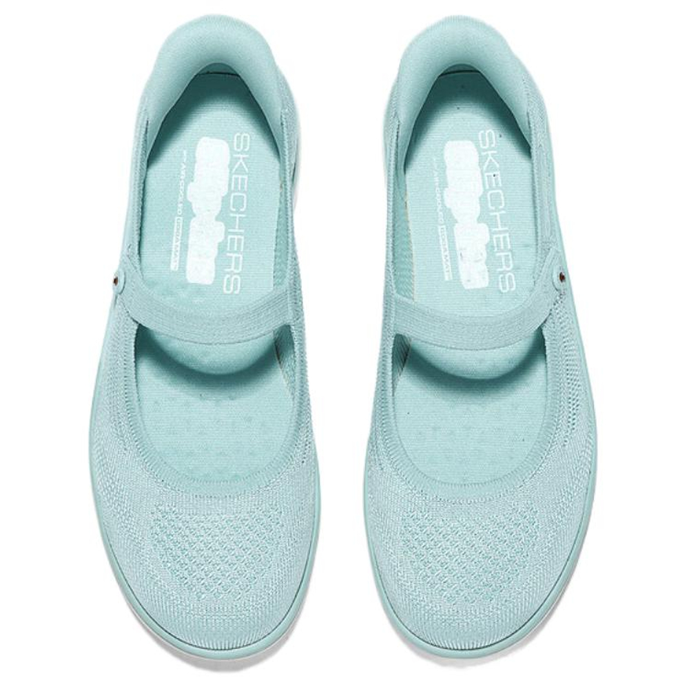 Skechers Ins
