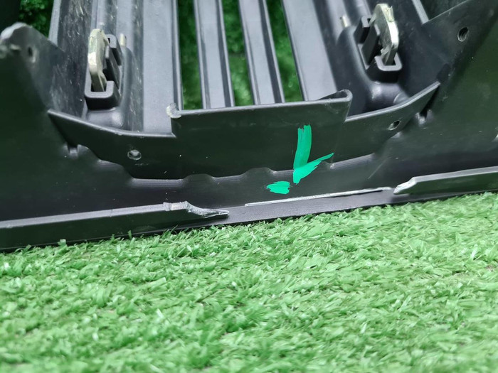 Решетка радиатора Toyota LC Prado 150 (2017-н.в.)