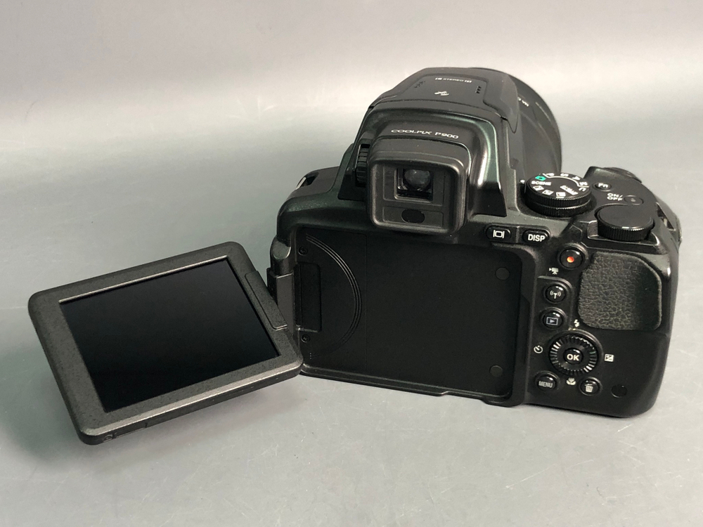 Nikon Coolpix P900