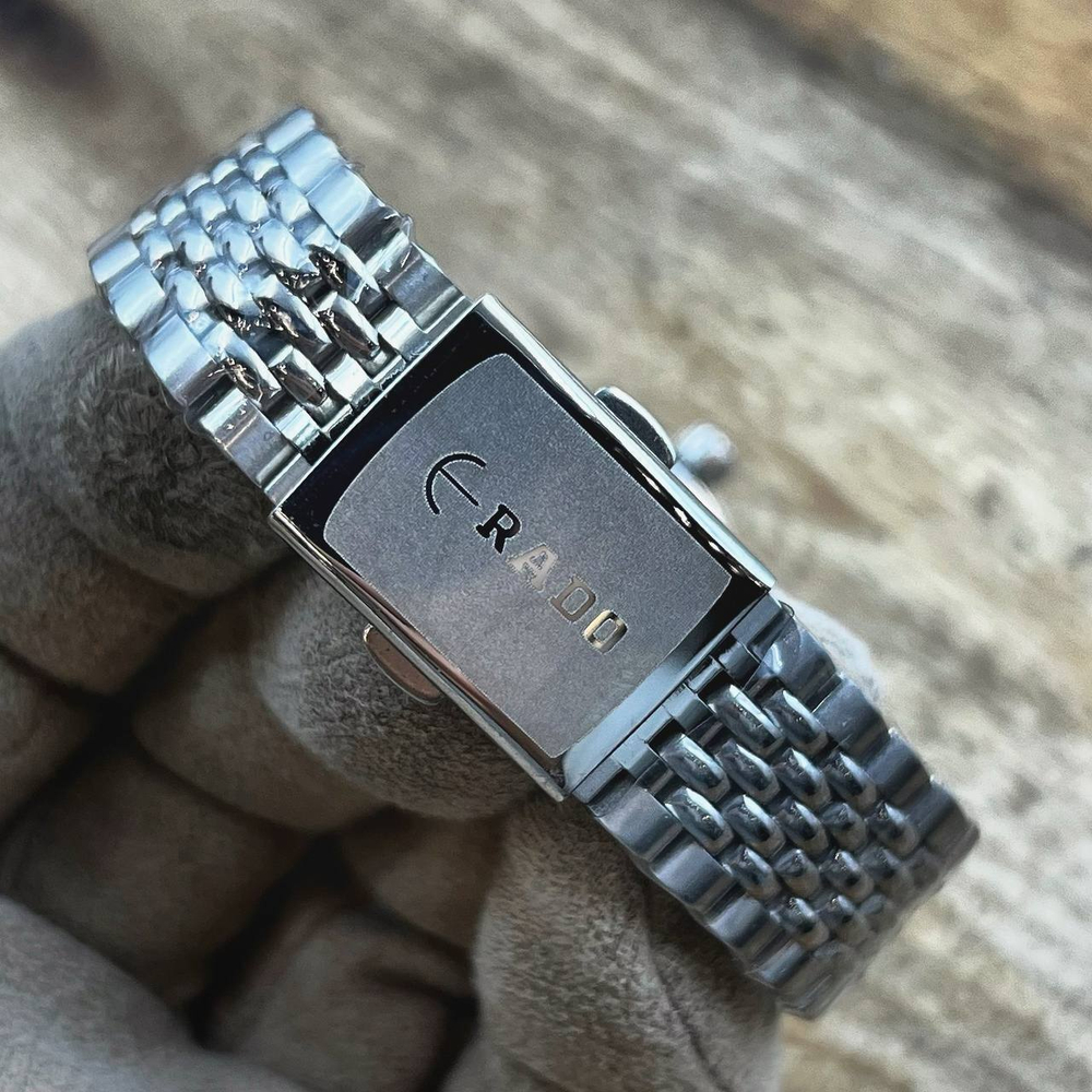 Часы Rado