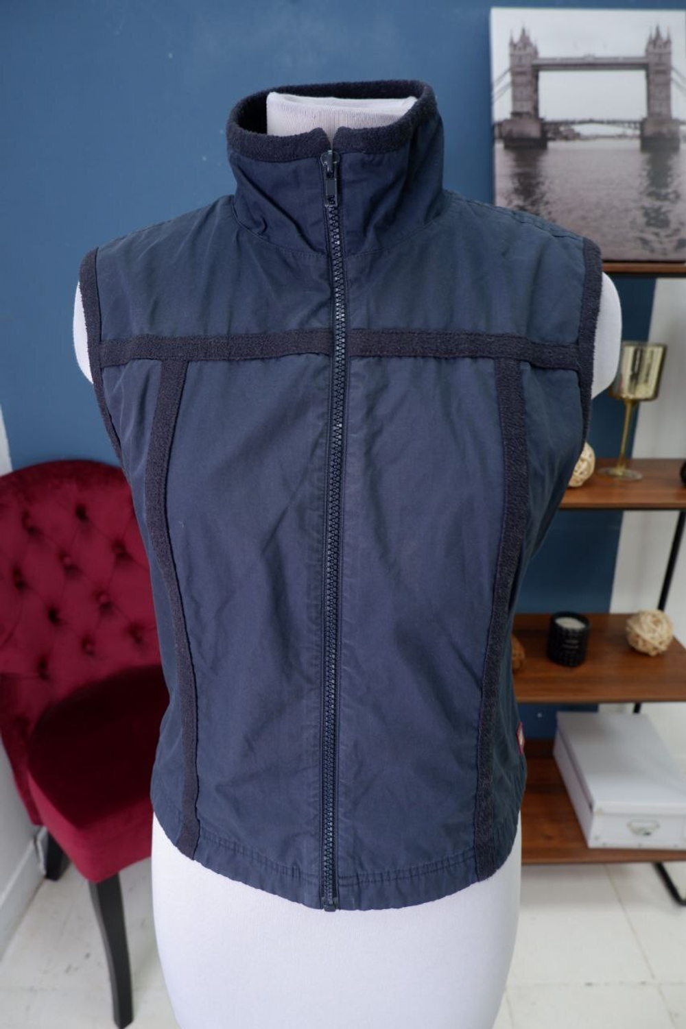 Жилет Tatuum на молнии 44 размер